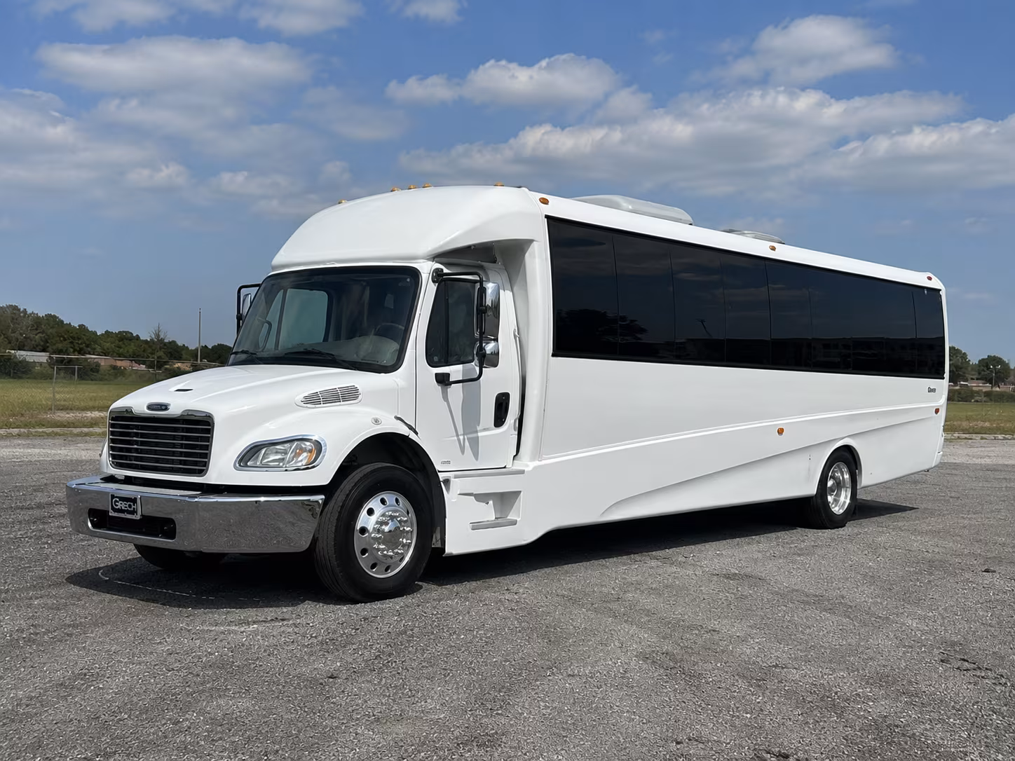 gallatin 50 passenger party bus