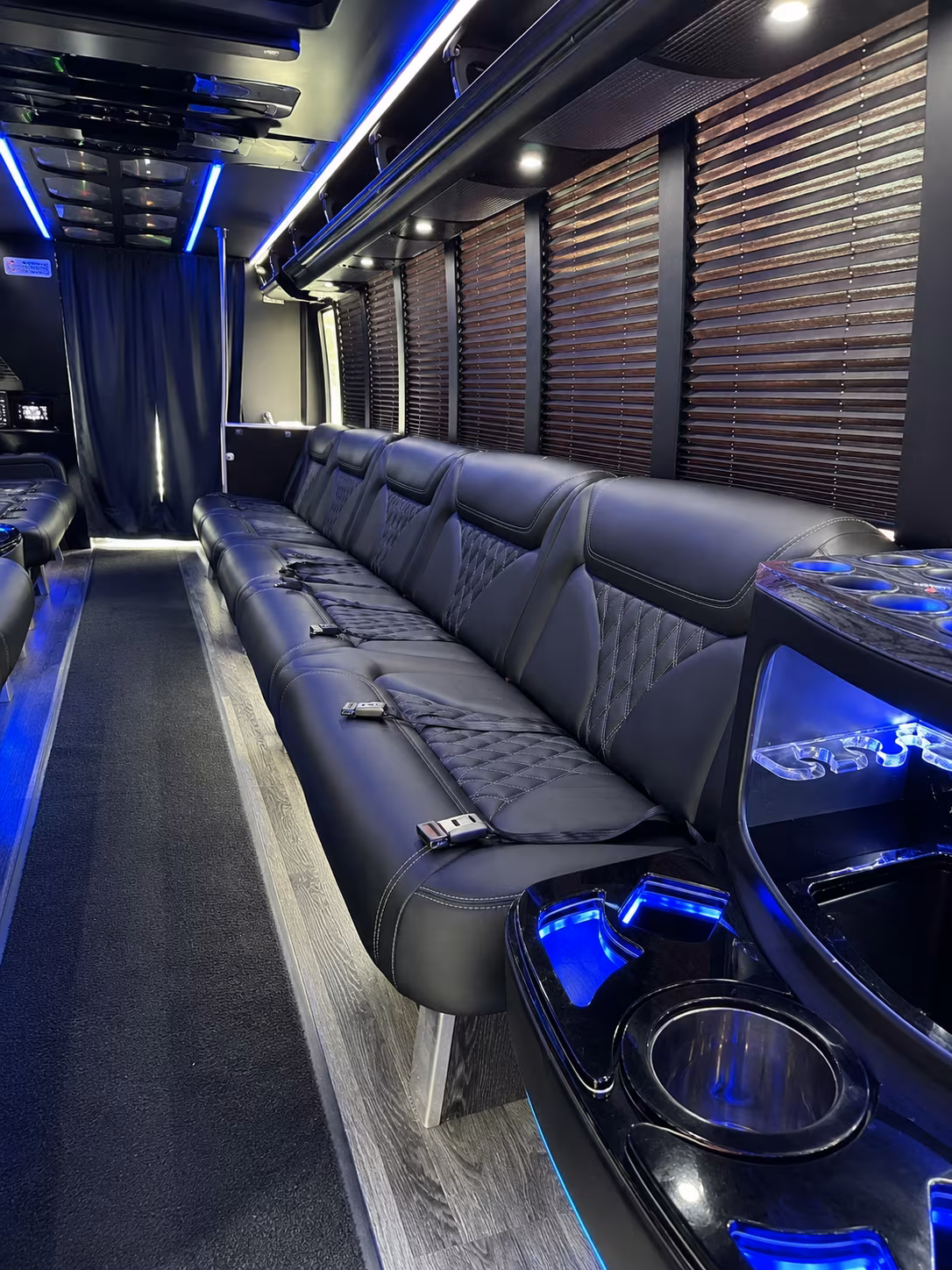 gallatin holiday party bus rental