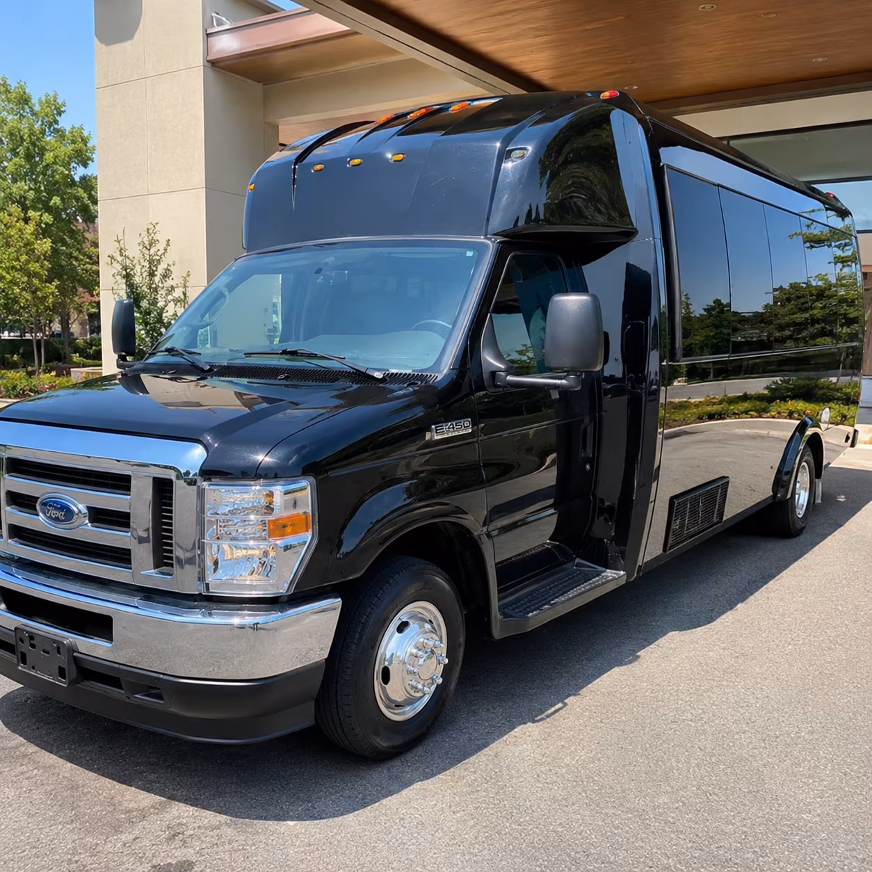 gallatin new years eve party bus rental