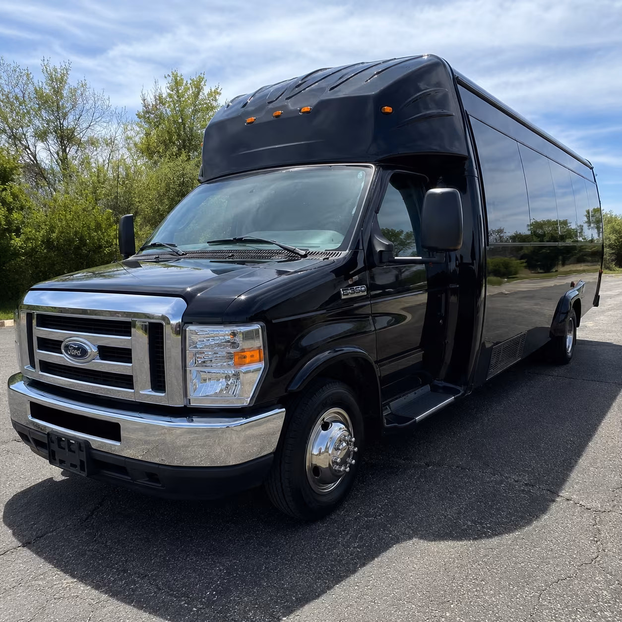 gallatin quinceanera sweet 16 party bus rental