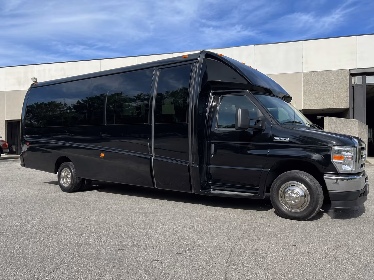 get your group to weddings and private events around gallatin without the parking headache