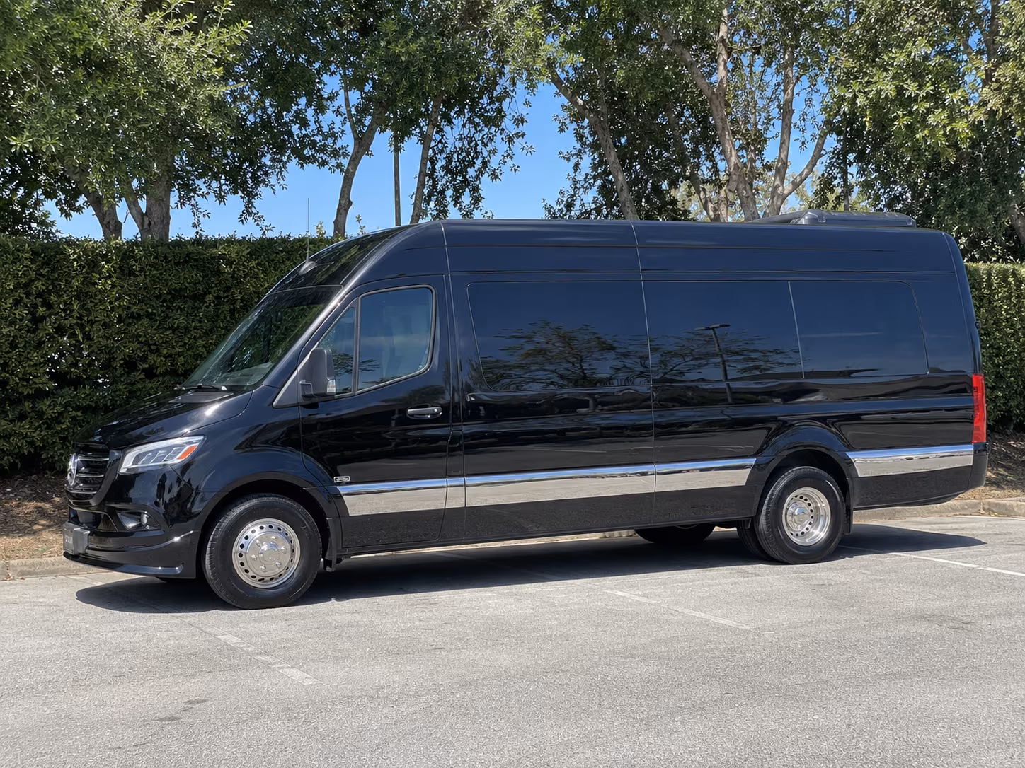 hendersonville concert shuttle bus rentals in hendersonville