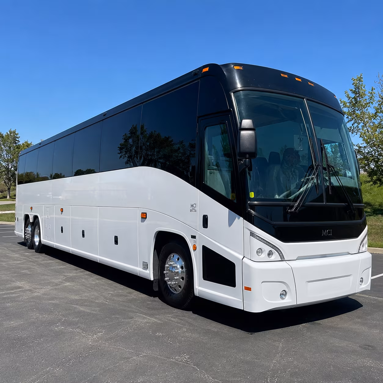 how distance and duration affect charter bus rates in gallatin