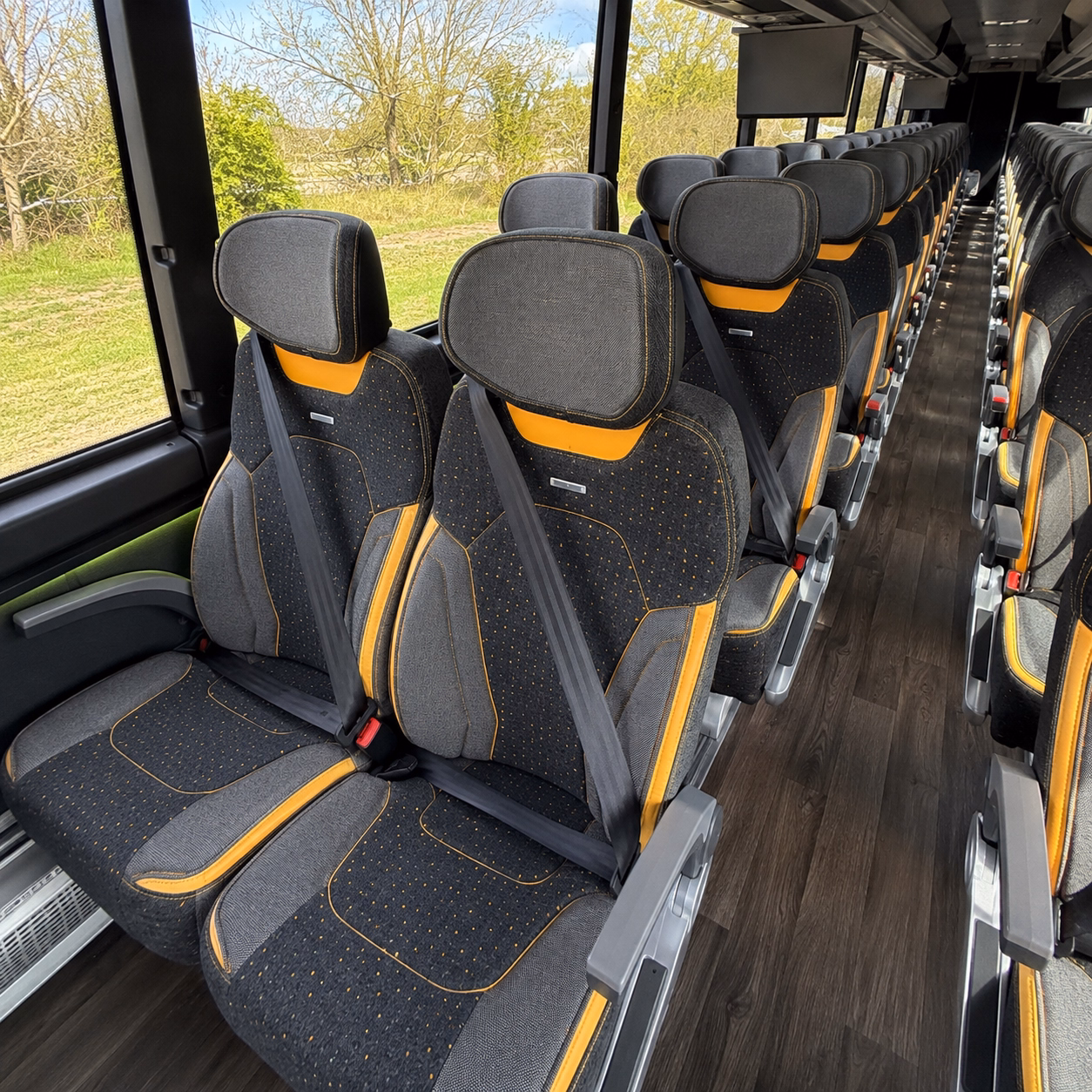 lebanon bus rentals