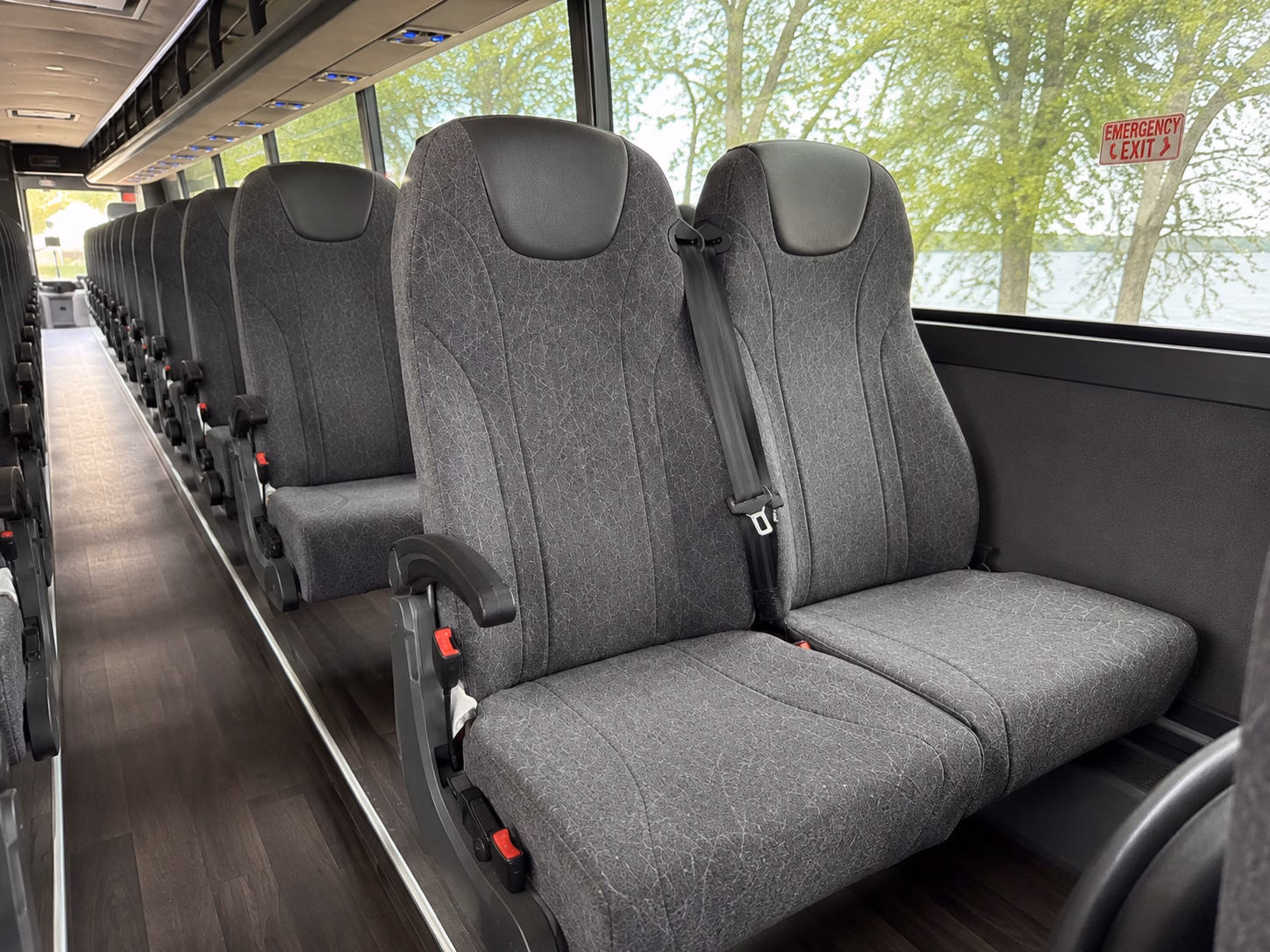 mount juliet comfortable charter buses for government military personnel