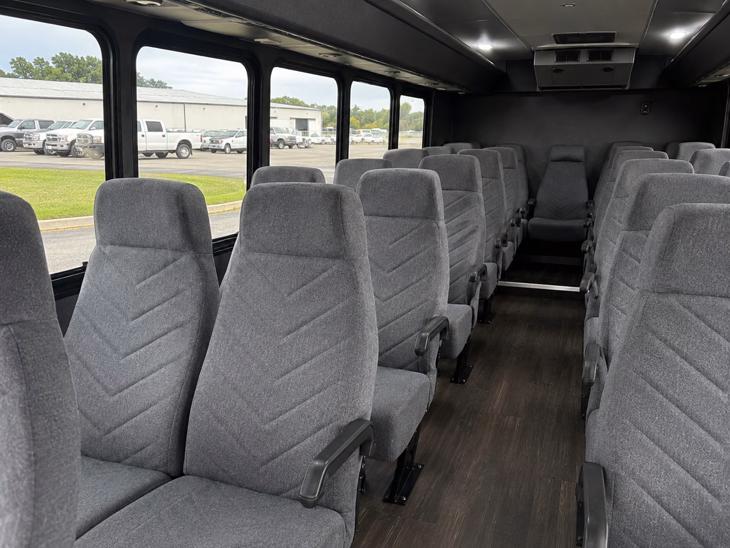nashville bring your whole congregation together on one charter bus