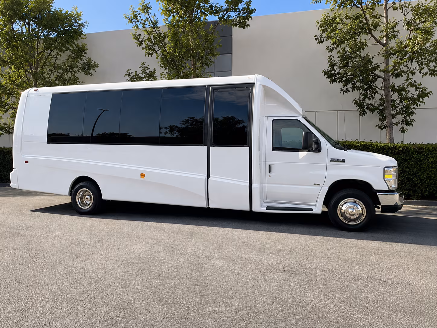 nashville sc and predators fan group transportation from gallatin